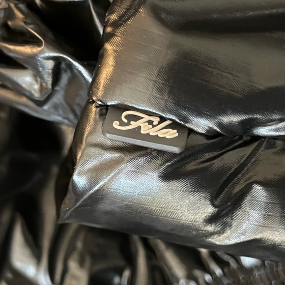 FILA puffer Size  US M - Picture 9 of 9